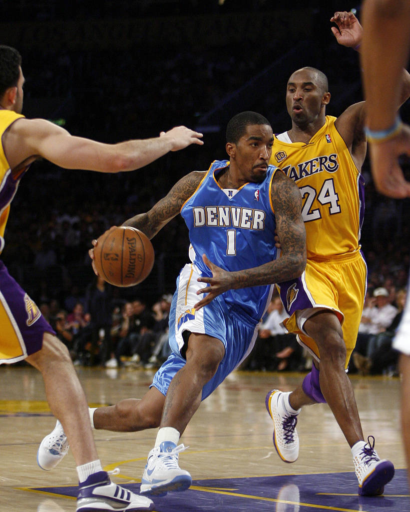 各队单场三分纪录都由谁保持？仅三人单场13+三分 哈登3次平纪录