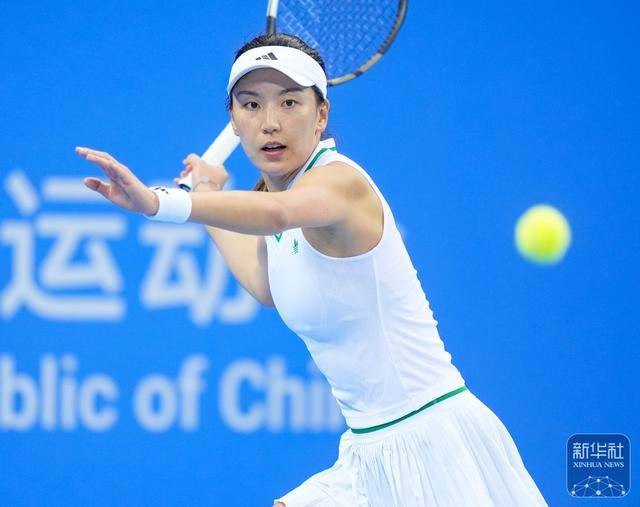 全运会丨王欣瑜胜王曦雨晋级网球女单半决赛