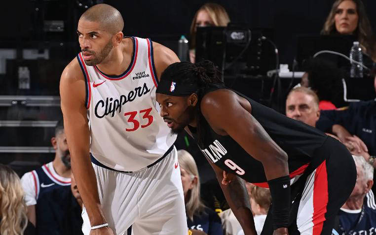 快船锋线老将巴图姆的防守表现引人瞩目