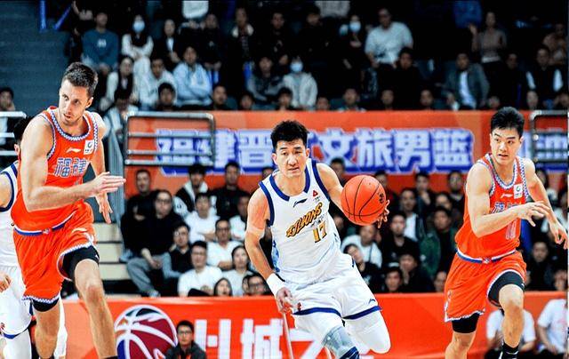 新规则最大受害者！广厦核心后卫得分跌至6年新低，难怪郭士强瞧不上他