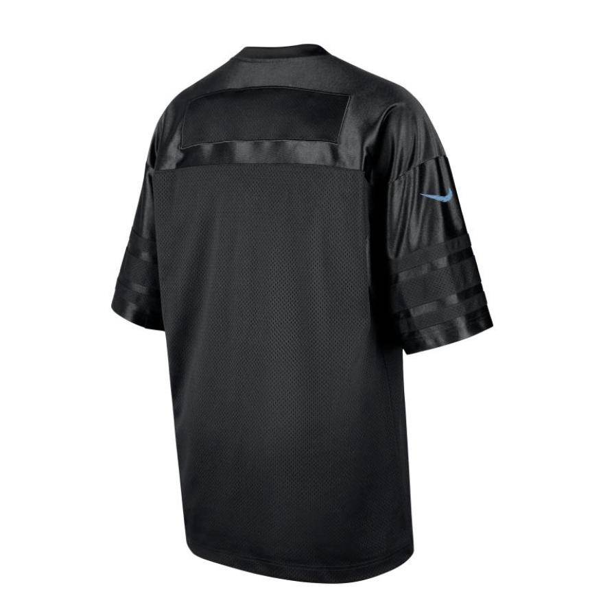 耐克将为8支NBA球队推出全黑NFL风格球衣